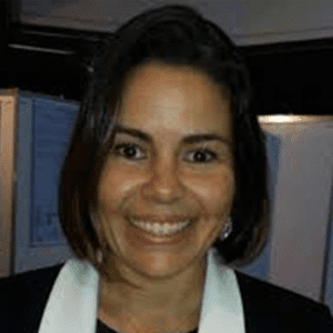 Headshot of Cristiane Agra Pimentel